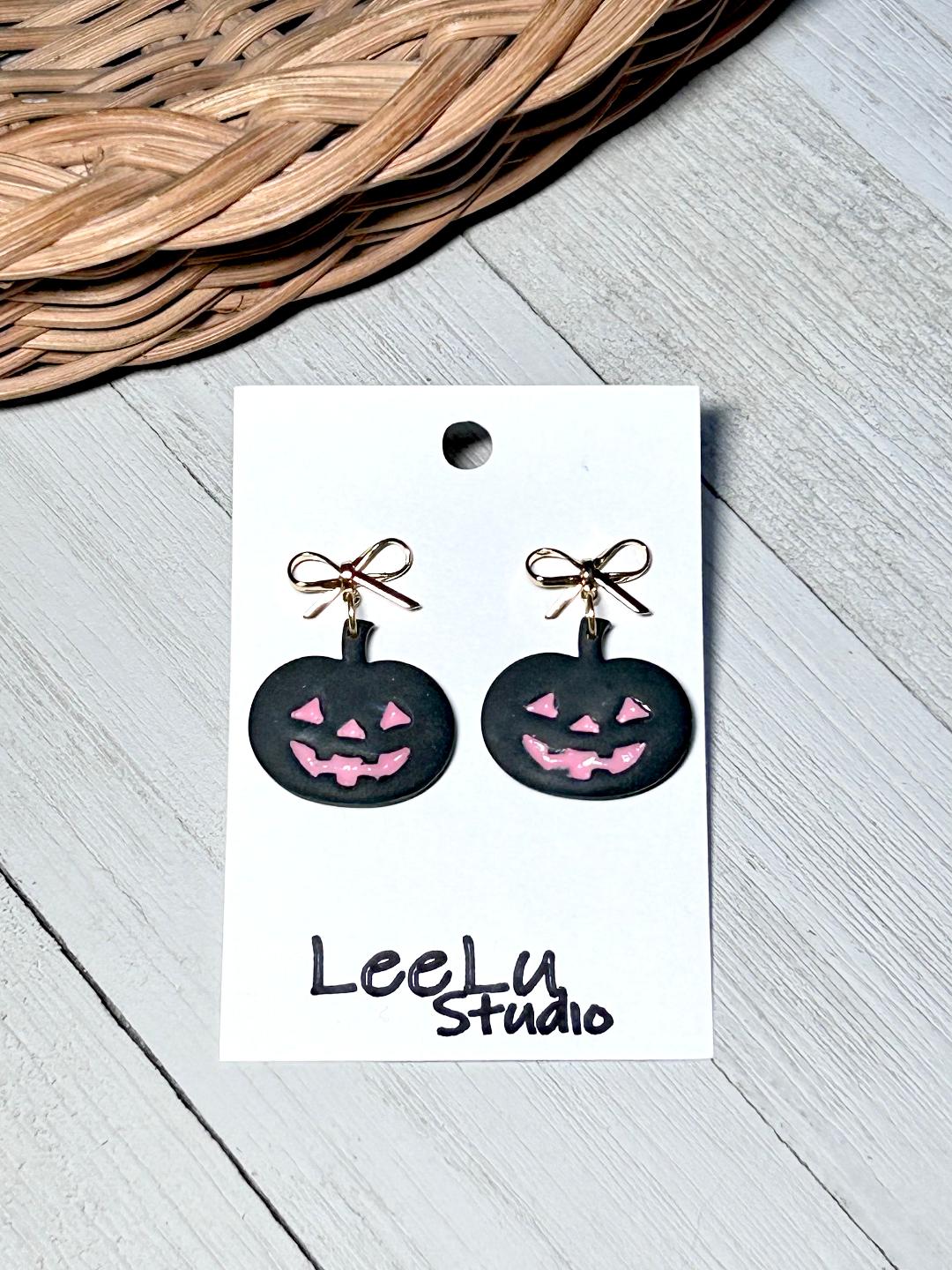 Black and Pink Jack O Lanterns