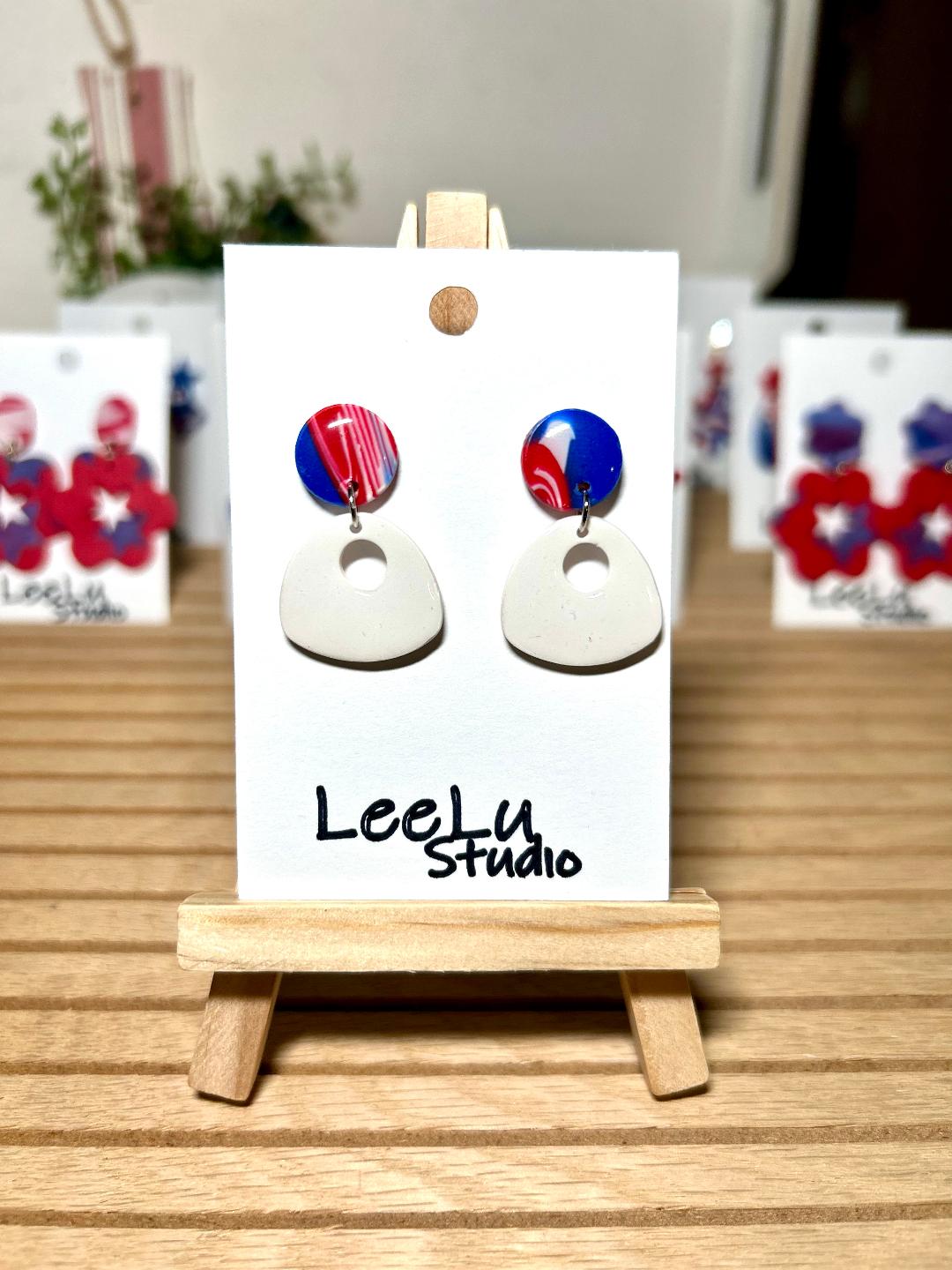 4th of July white and marbled medium dangle earrings