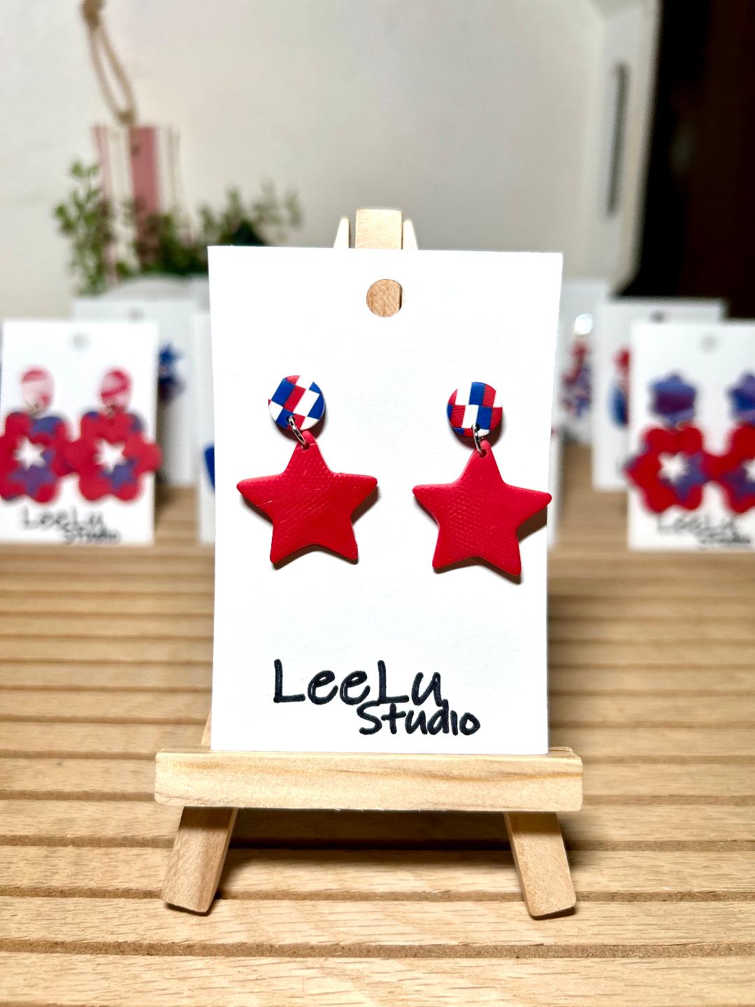 4th of July red star, drop small dangle earrings