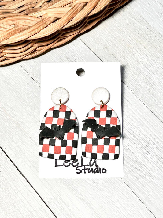 Halloween Checker Bat Arches Dangles