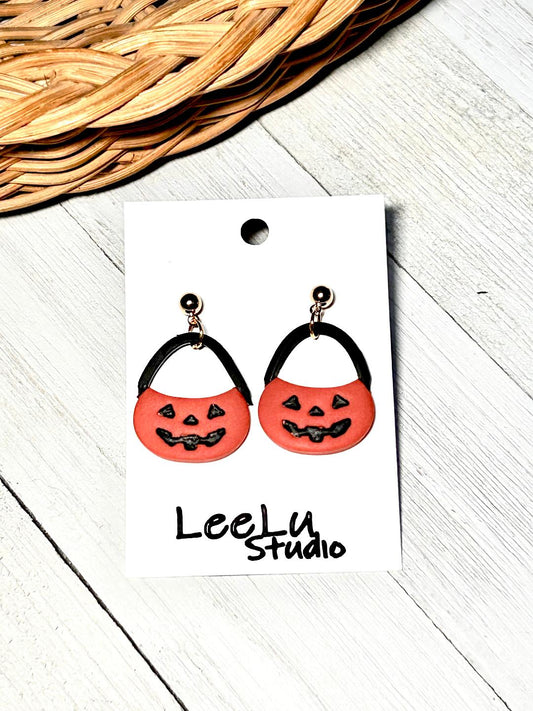 Black and Orange Jack O Lantern