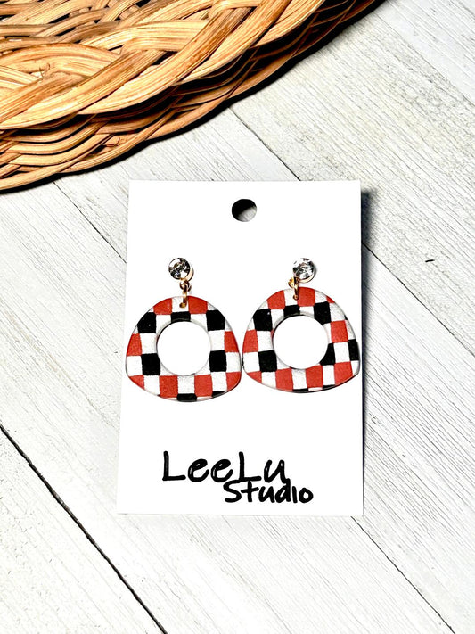 Checkered Hole Arches